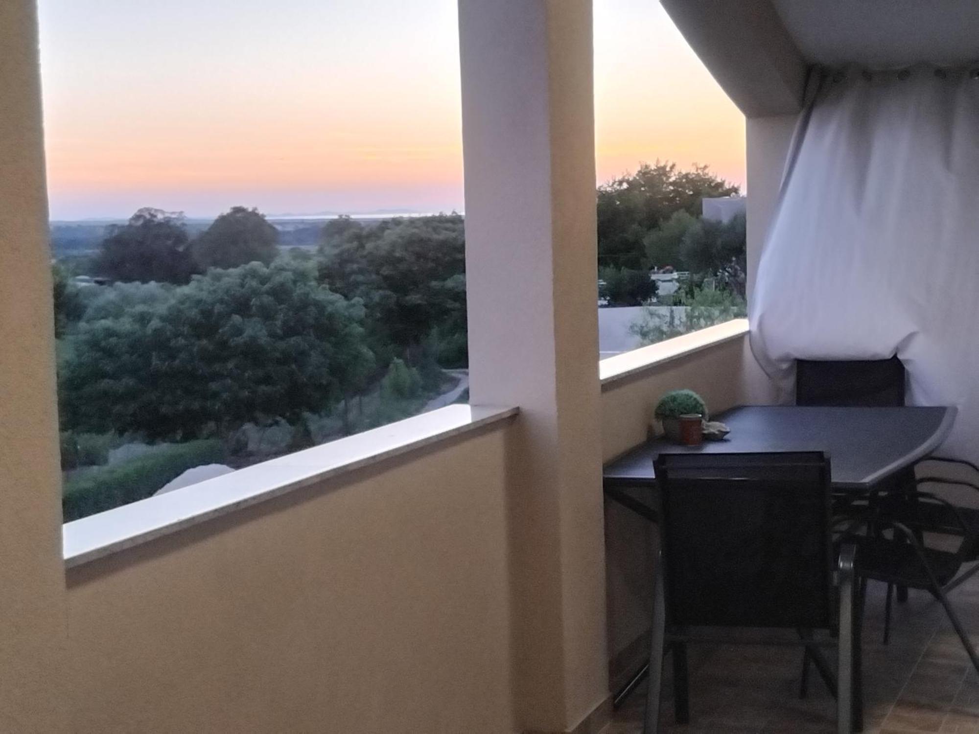 Apartman Zdravka Policnik Luaran gambar